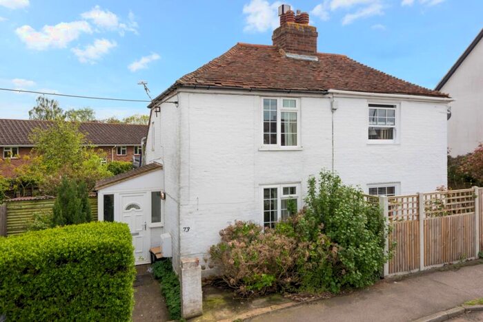 3 Bedroom Semi-Detached House To Rent In Rough Common Road, Canterbury, CT2