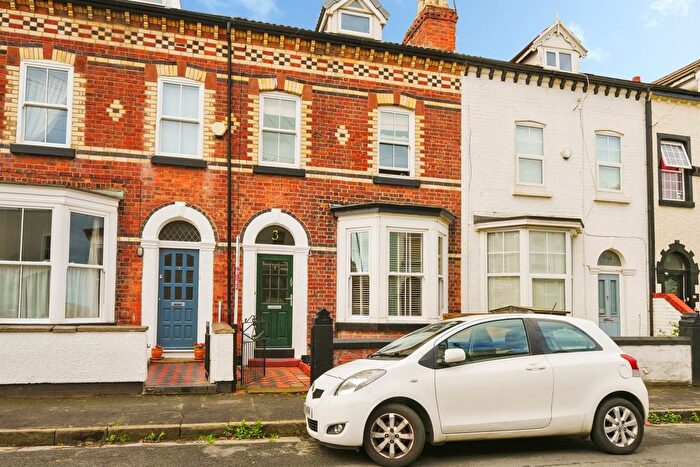 4 Bedroom Terraced House For Sale In Strand Road, Wirral, CH47