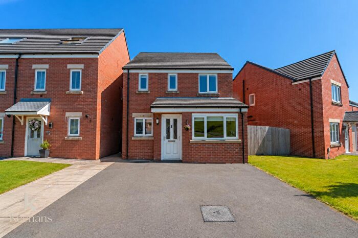 3 Bedroom Detached House For Sale In , Chestnut Avenue, Blackburn, Blackburn With Dar, BB1