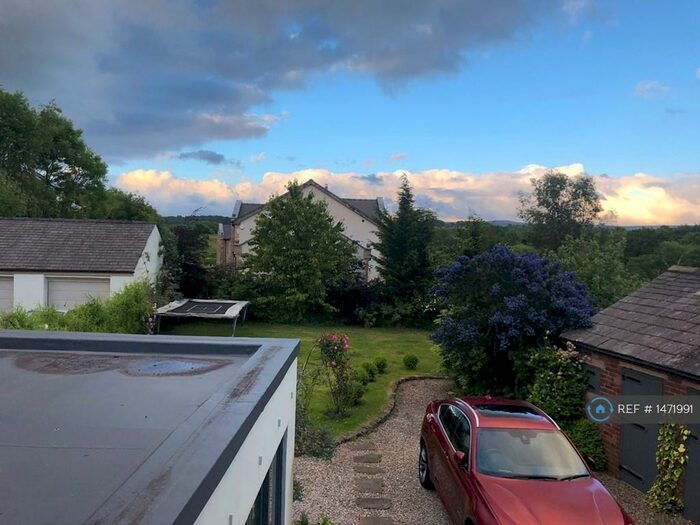 6 Bedroom Detached House To Rent In Whittle Le Woods, Chorley, PR6