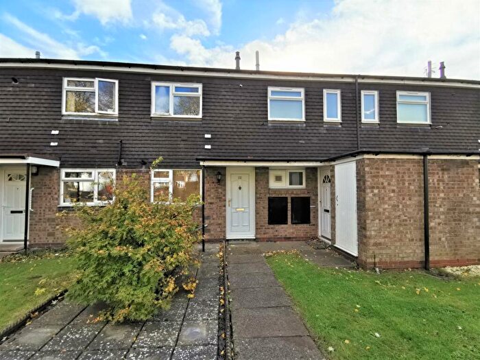 1 Bedroom Maisonette To Rent In Lingfield Walk, Catshill, Bromsgrove, B61