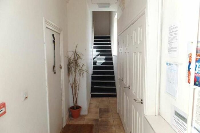 1 Bedroom Flat For Sale In Flat, Cowbridge Road East, Cardiff, CF5