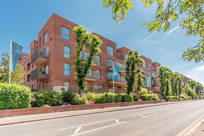 1 Bedroom Flat For Sale In Harrow View, Cadmium Apartments, HA1