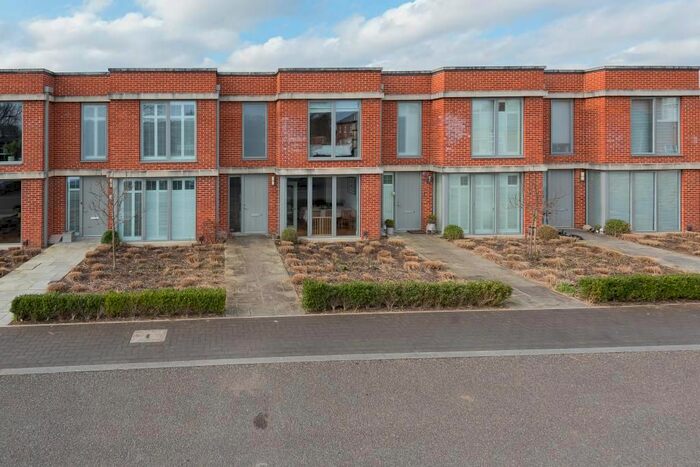 3 Bedroom End Of Terrace House To Rent In Orchard Square, Caversfield, OX27