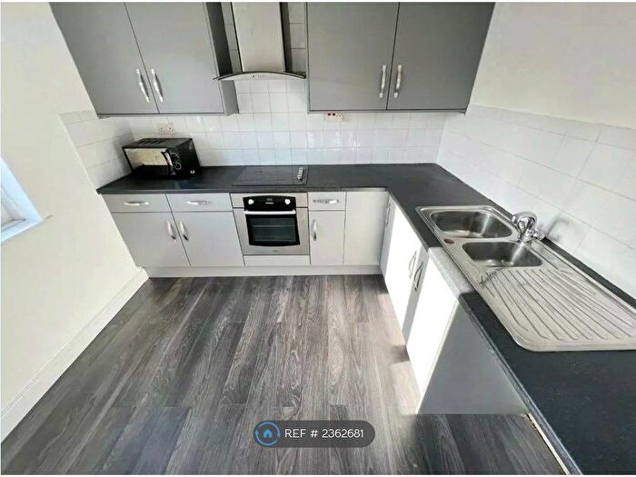 2 Bedroom Flat To Rent In Firbeck Walk, Thornaby, Stockton-On-Tees, TS17