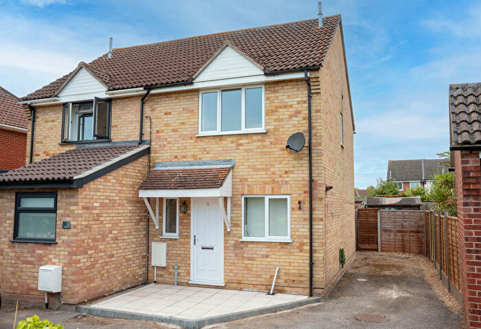 2 Bedroom Semi-Detached House To Rent In Bilsdale Close, Colchester, Essex, CO4