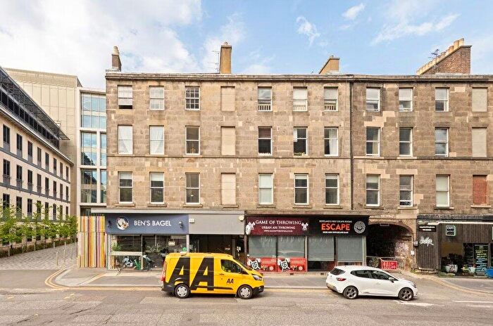4 Bedroom Flat To Rent In Morrison Street, Edinburgh, Midlothian, EH3
