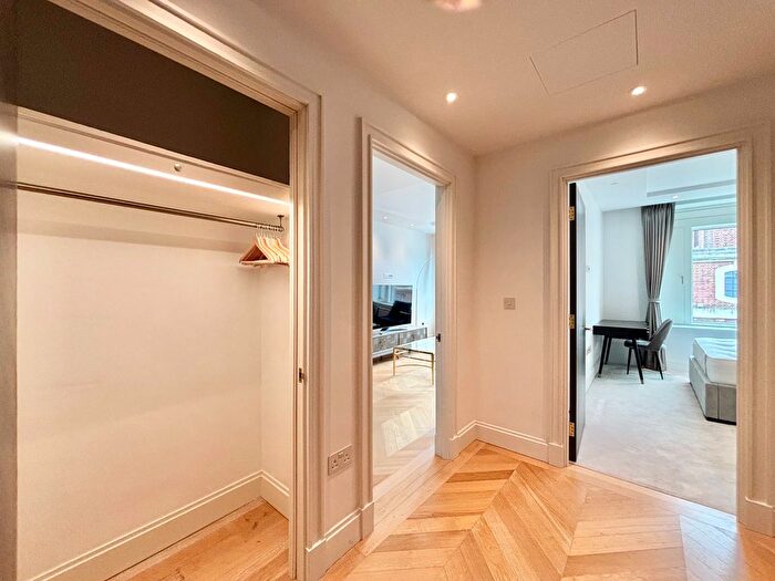 1 Bedroom Flat To Rent In Millbank, London, SW1P