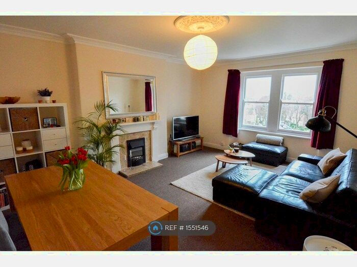 2 Bedroom Flat To Rent In Whatley Road, Bristol, BS8
