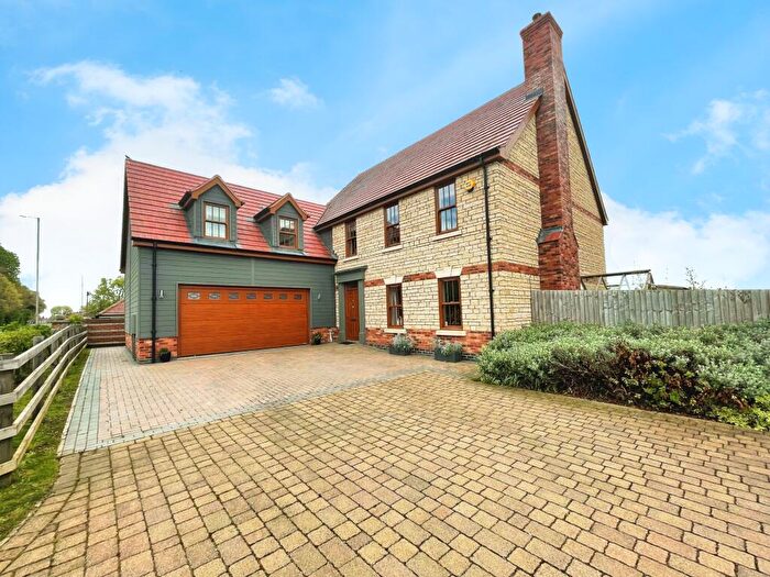 6 Bedroom Detached House For Sale In London Road, Quarrington, NG34