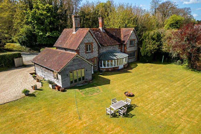 4 Bedroom Detached House For Sale In Field House, Bishops Sutton Road, Alresford, SO24