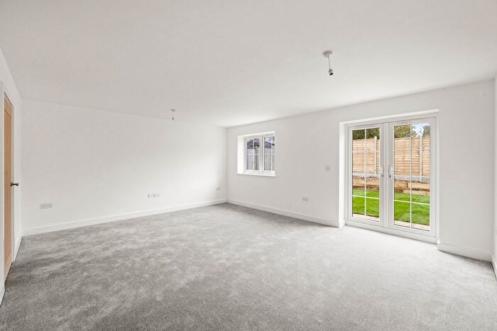 2 Bedroom Detached House For Sale In Canterbury Road, Densole, Folkestone, CT18