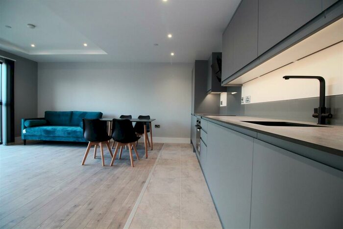 2 Bedroom Apartment To Rent In Mitchian Grand Union, Northgate Street, Leicester, LE3