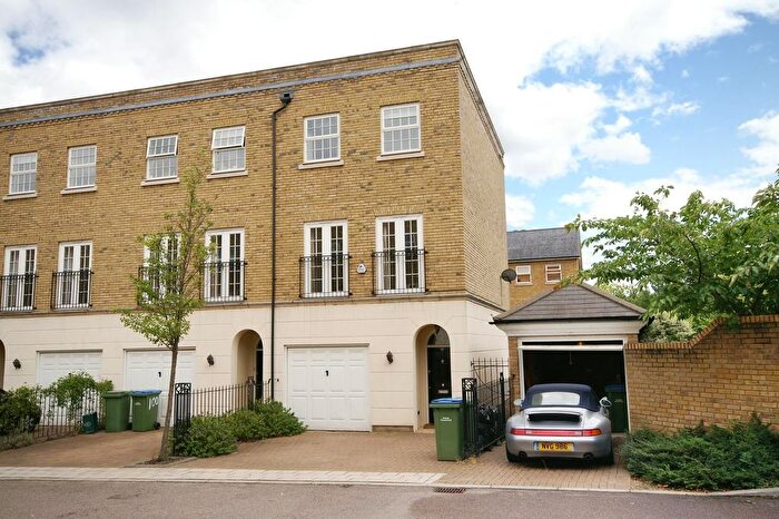 4 Bedroom End Of Terrace House To Rent In Chadwick Place, Long Ditton, Surbiton, KT6
