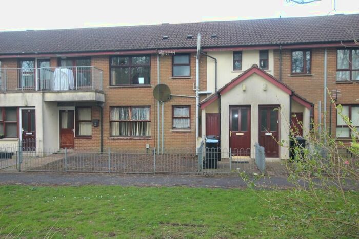2 Bedroom Flat To Rent In Manse Rise, Newtownabbey, County Antrim, BT36