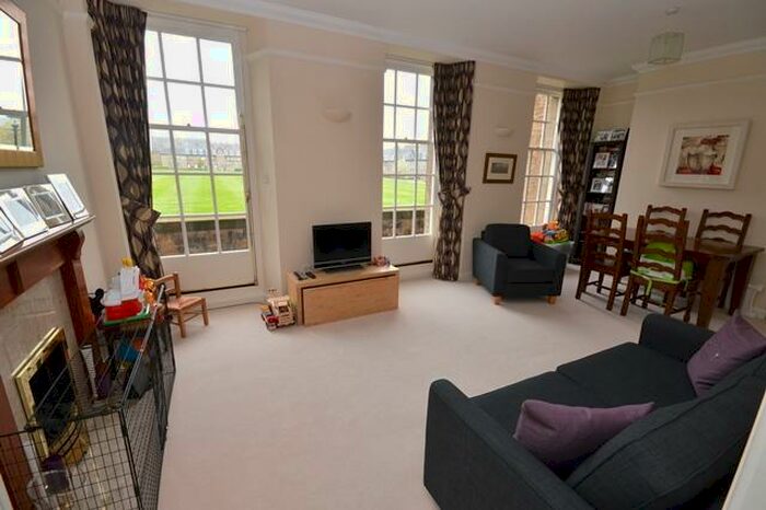 2 Bedroom Flat To Rent In East Suffolk Park Edinburgh United Kingdom, EH16