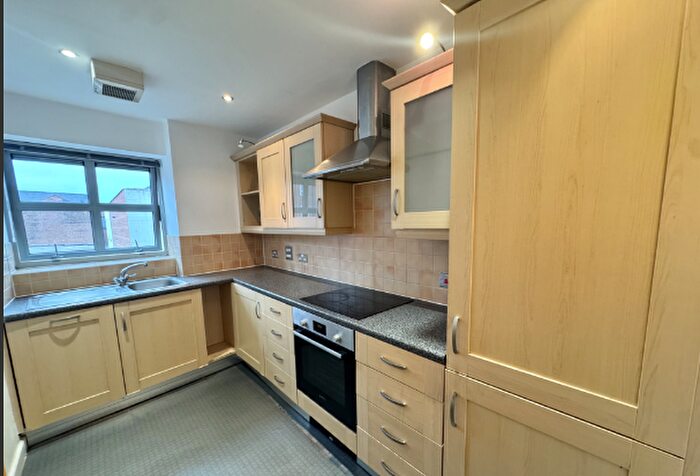 2 Bedroom Apartment To Rent In Point, B3