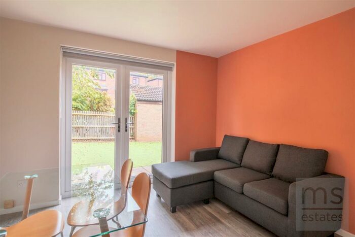 2 Bedroom Semi-Detached House To Rent In Lenton Manor, Lenton, Nottingham, NG7