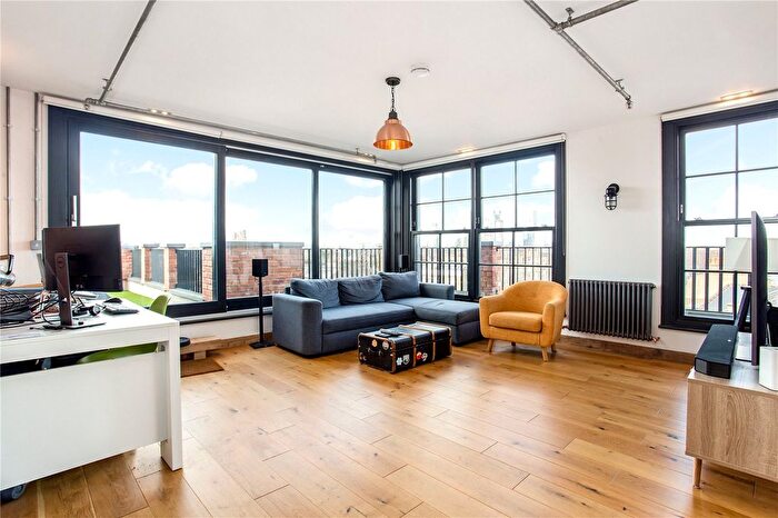 1 Bedroom Flat To Rent In Brixton Road, London, SW9