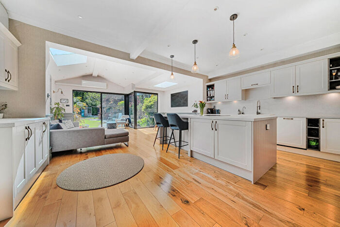 5 Bedroom Semi-Detached House For Sale In Queen Anne Avenue, Bromley, BR2
