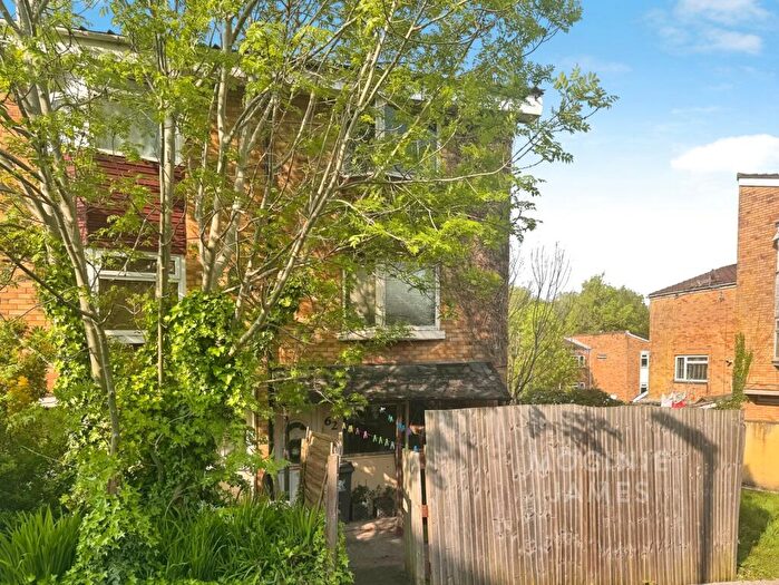 4 Bedroom End Of Terrace House For Sale In Round Wood, Llanedeyrn, Cardiff, CF23