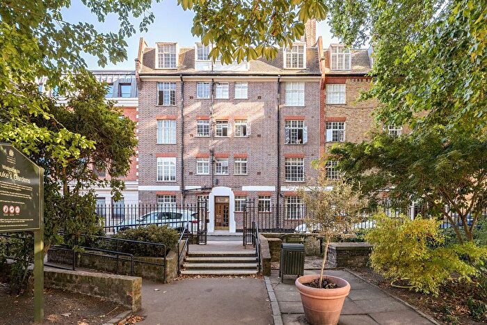 Studio For Sale In Britten House, Chelsea, London, SW3
