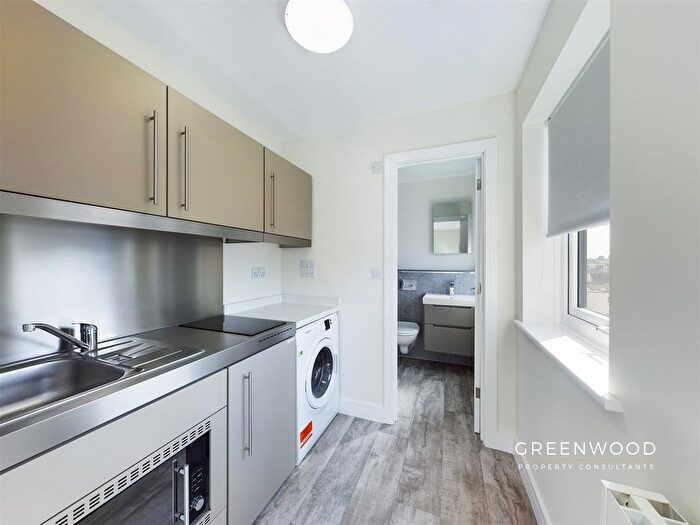 1 Bedroom Flat To Rent In Hythe Hill, Colchester, CO1