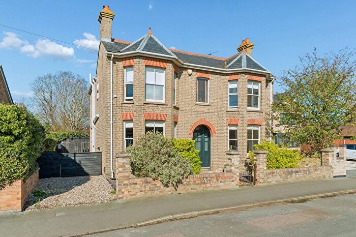 5 Bedroom Detached House For Sale In Kings Road, St Neots, PE19