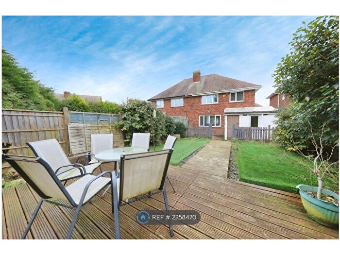 3 Bedroom Semi-Detached House To Rent In Mattox Road, Wolverhampton, WV11