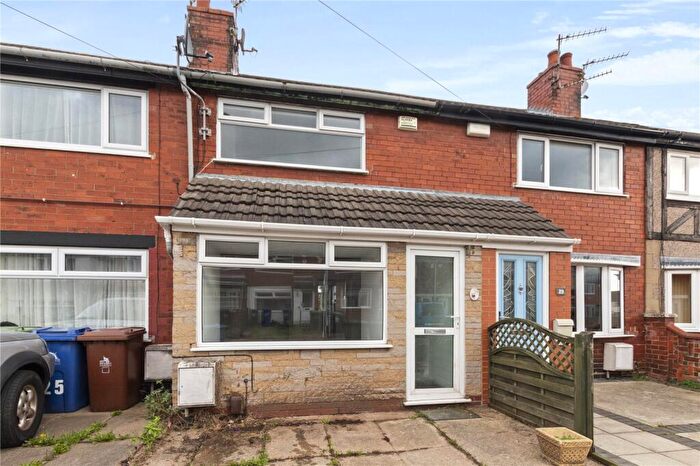 2 Bedroom Terraced House To Rent In Kathleen Grove, Grimsby, North East Lincs, DN32