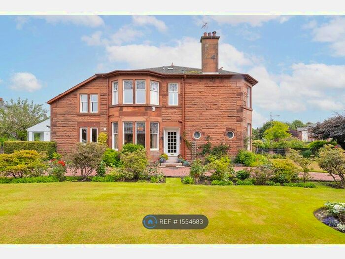 5 Bedroom Semi-Detached House To Rent In Carlaverock Road, Glasgow, G43