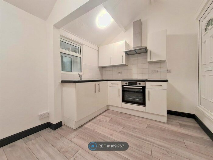 2 Bedroom Terraced House To Rent In Herberts Cottage, Northolt, UB5