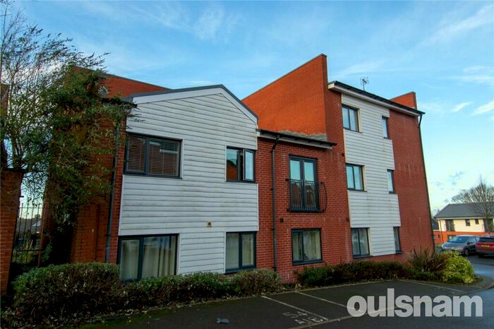 2 Bedroom Apartment To Rent In Whitlock Grove, Birmingham, West Midlands, B14