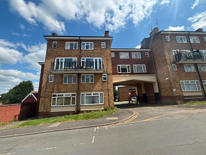 2 Bedroom Flat To Rent In Edward Road, Bedworth, CV12