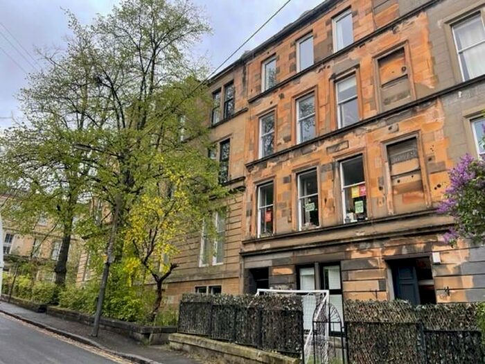 5 Bedroom Flat To Rent In Glasgow Street, Hillhead, Glasgow, G12