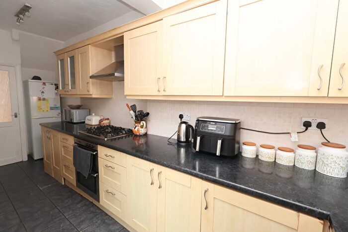3 Bedroom Terraced House For Sale In Thornbury Road, M32