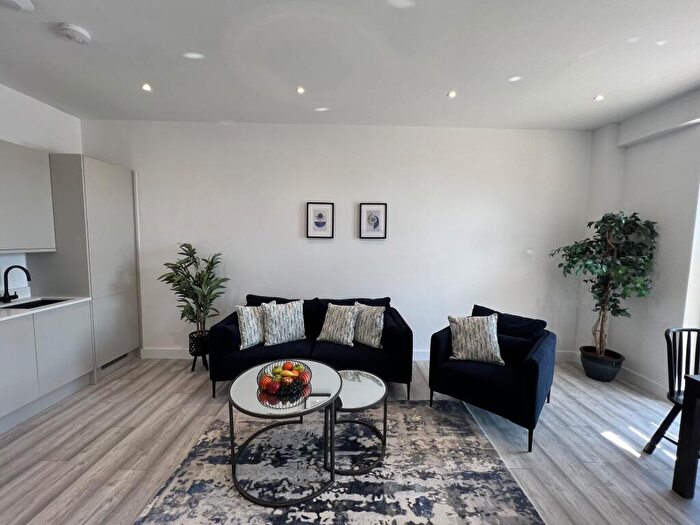 1 Bedroom Flat To Rent In High Street, HA8