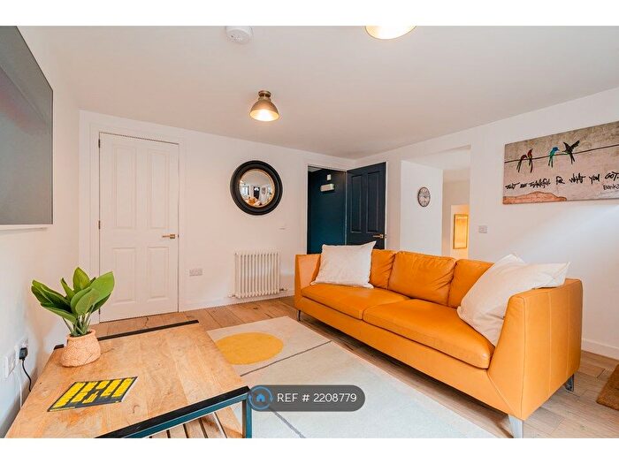 1 Bedroom Property To Rent In Springvalley Gardens, Edinburgh, EH10