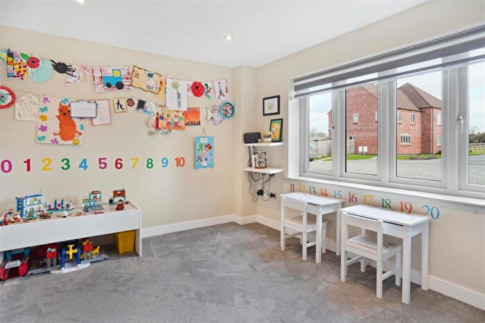 5 Bedroom Detached House For Sale In Quarry Lane, Snarestone, DE12