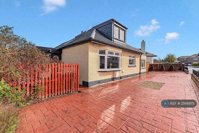 4 Bedroom Bungalow To Rent In Milton Crescent, Edinburgh, EH15