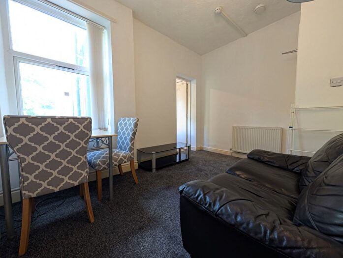 1 Bedroom Flat To Rent In , Granville Road, Manchester, Greater Manchester, M14