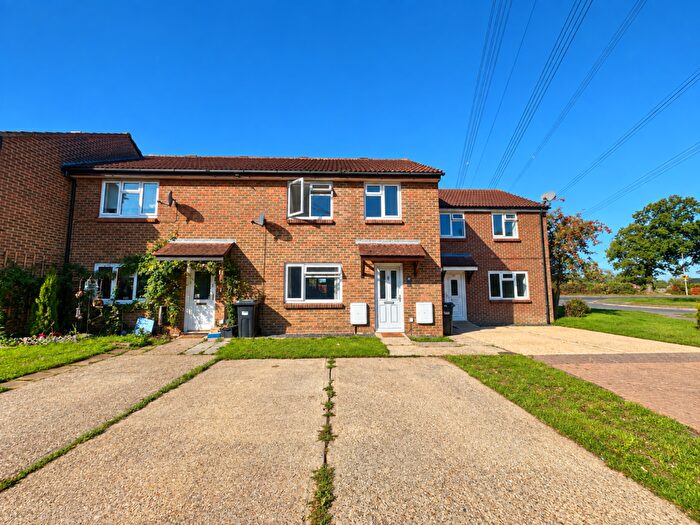 3 Bedroom End Of Terrace House To Rent In Harvey Court, Blackfield, SO45