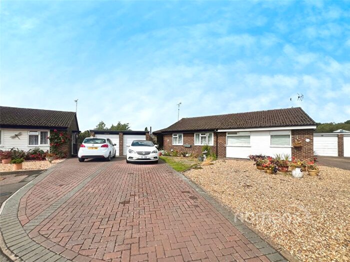 2 Bedroom Bungalow For Sale In Culverlands Crescent, Ash, Aldershot, GU12