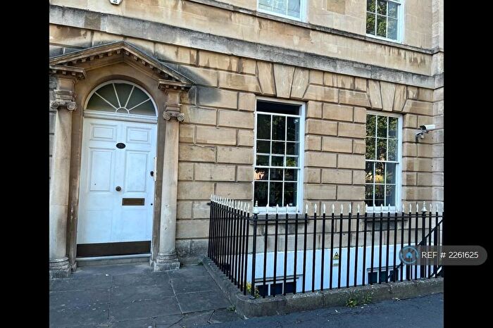 2 Bedroom Flat To Rent In Portland Square, Bristol, BS2