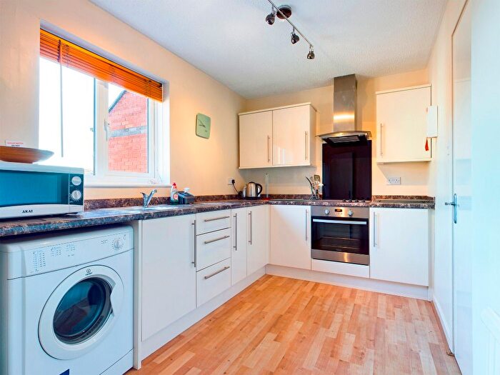 1 Bedroom Flat To Rent In Abernethy Quay, Marina, Swansea, SA1