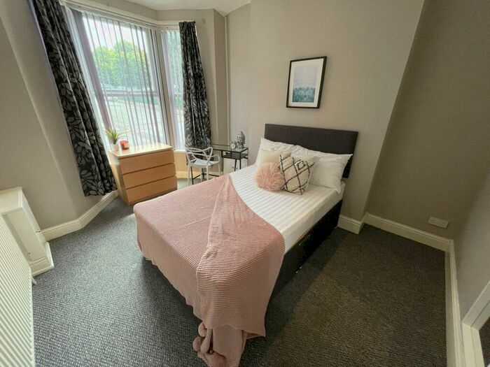 3 Bedroom Terraced House To Rent In Taunton Street, L15