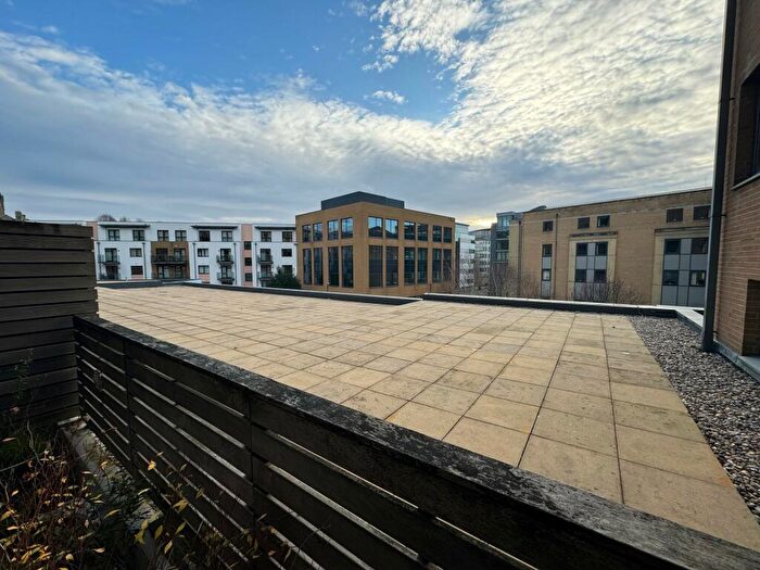 2 Bedroom Apartment To Rent In Deanery Road, BS1