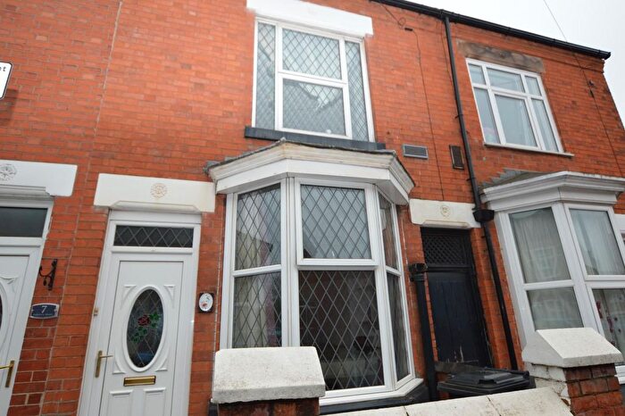 3 Bedroom Property To Rent In Paddock Street, Wigston, LE18