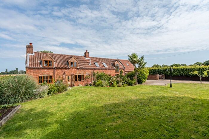 5 Bedroom Detached House For Sale In Burrows Green, Aldeby, Beccles, NR34