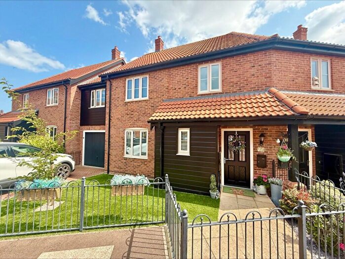 3 Bedroom Terraced House For Sale In Marsh Road, Hemsby, NR29